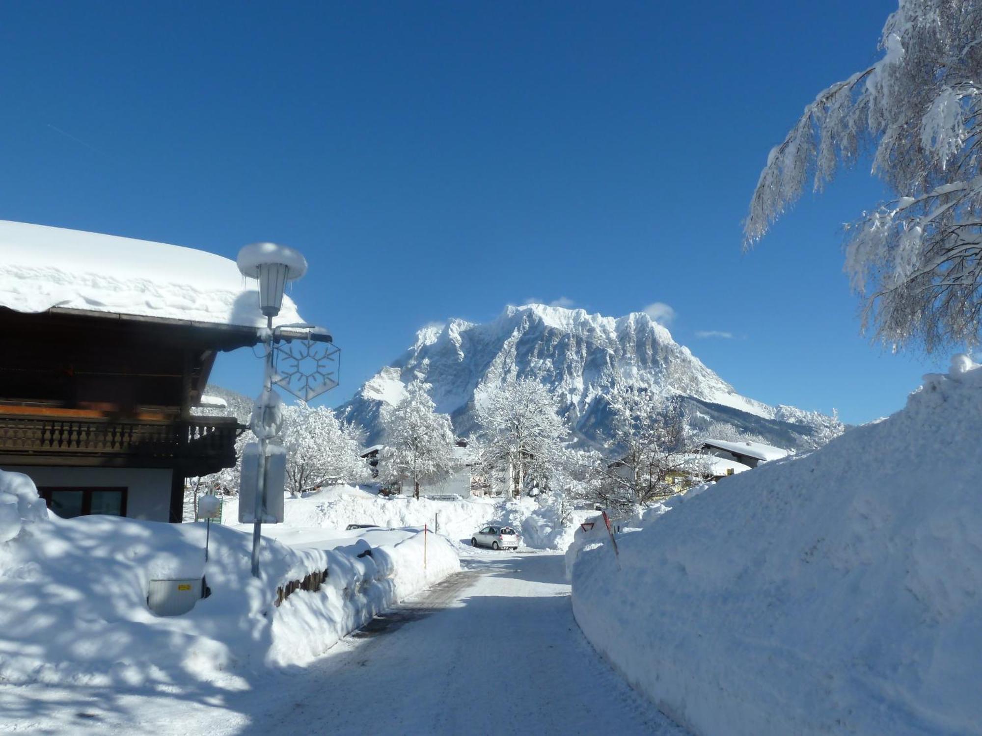 Hotel Haus Antonia Lermoos Exterior foto