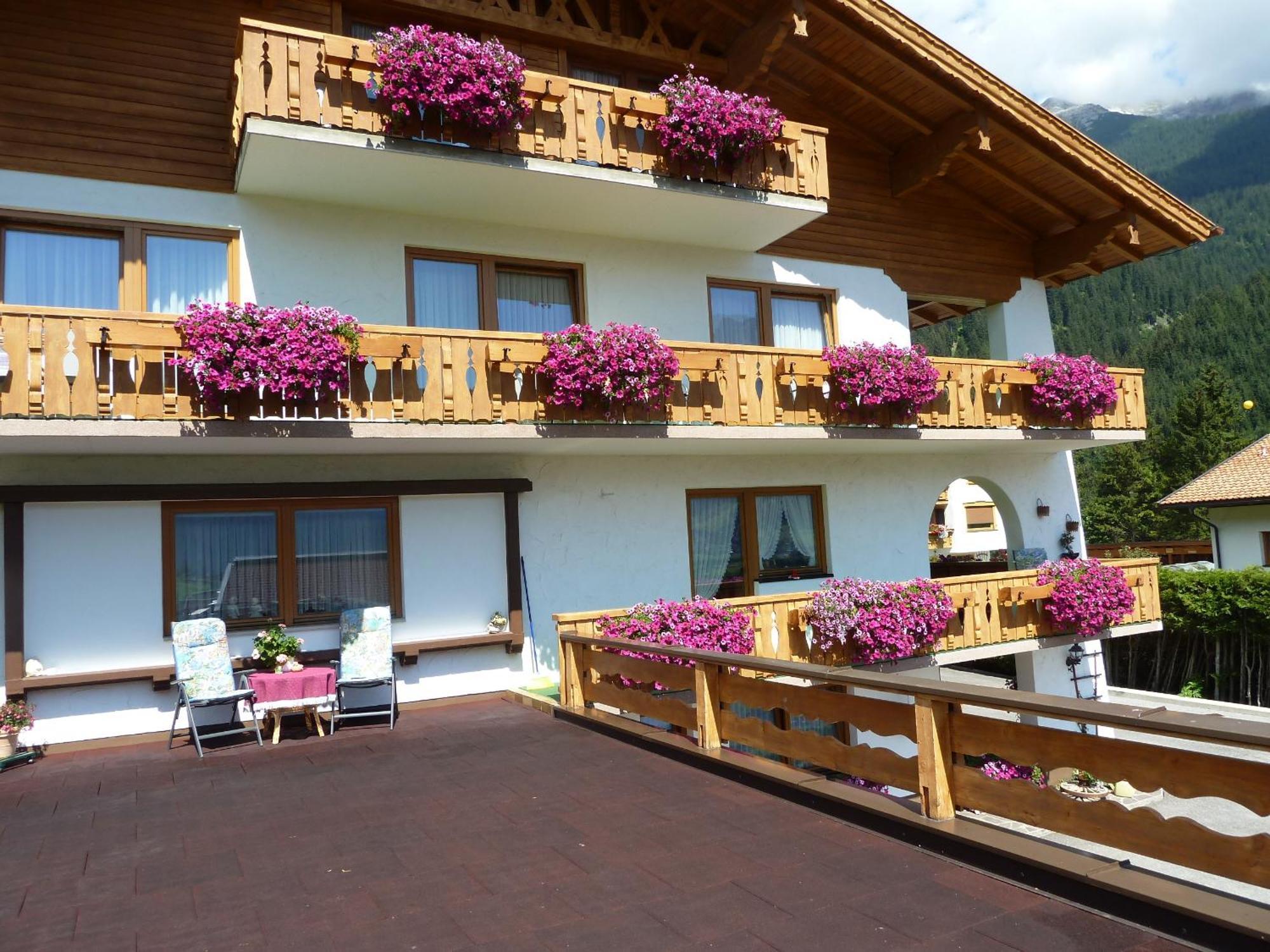Hotel Haus Antonia Lermoos Exterior foto